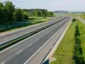 Czym się różni droga ekspresowa od autostrady? Kluczowe różnice i wskazówki